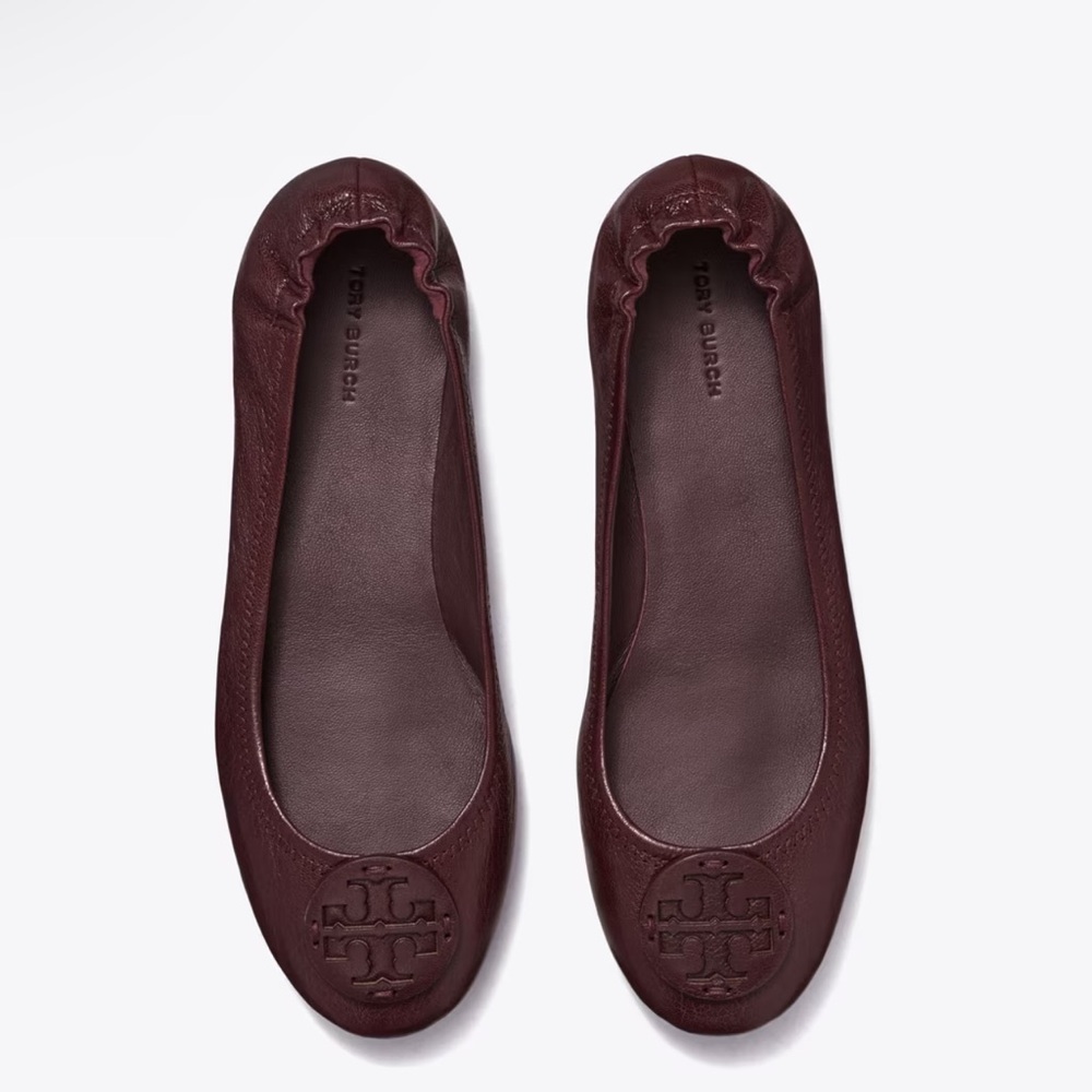 TORY BURCH Minnie Travel Ballet Flats - Leather Logo 7.5 W/dust bag. Used once.